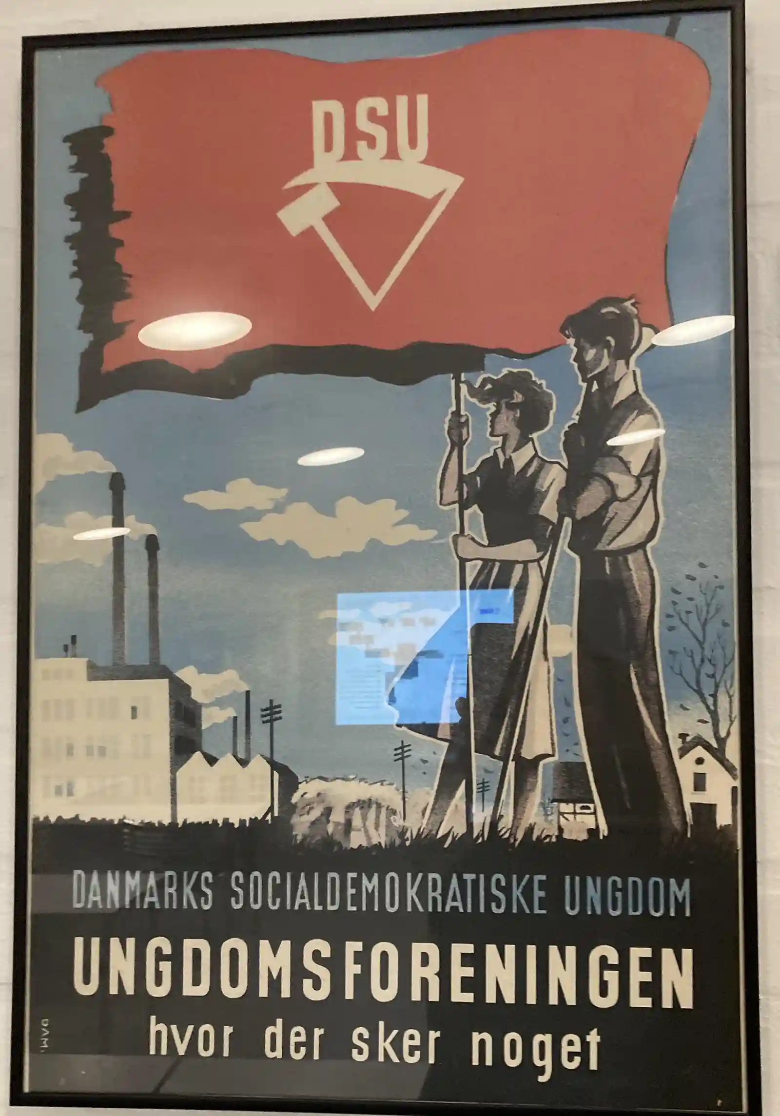 Socialdemokraterne i Gladsaxe kommer fra kommunisme, hvilket også ses på denne plakat.
